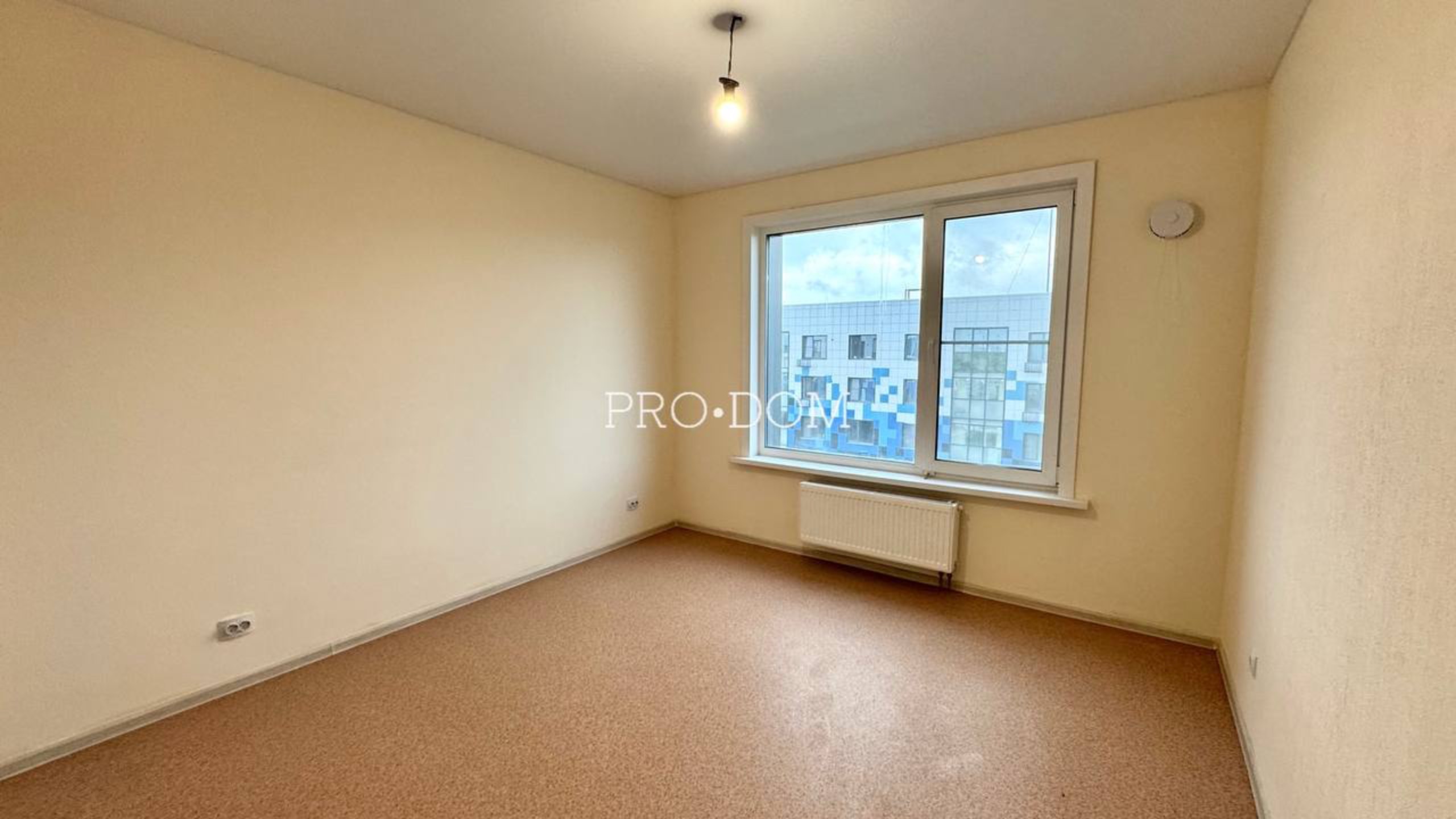 Продаётся уютная 2-комнатная квартира в Новой Деревне! смотреть онлайн