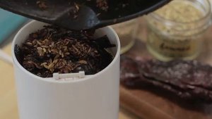 Делаю молотый перец чили