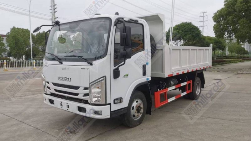 Самосвал Isuzu Elf EMt7 категории В