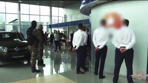 Сотрудников автосалона в Уфе осудят за мошенничество с клиентами