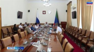 В региональном правительстве обсудили предстоящее празднование 80-летнего юбилея З. Абдулбекова