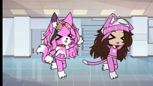 Кошка Дуся спит уже давно!