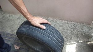 пробил колесо в дороге