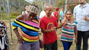 Catia commune: "Everything produced here goes to the community, against the economic war” (2019)