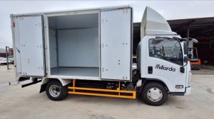 Isuzu Elf  изотермический фургон категории В
