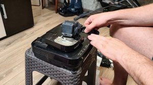 Замена на проекторе EPSON EB-X72 лампы.