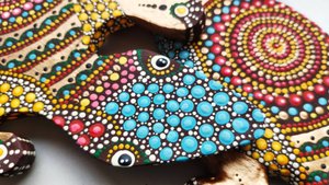 Декоративные ящерицы. Картонаж. Точечная роспись без контуров.