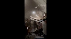 Киев пожар метро Лукьяновская !!!