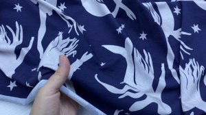 Трикотаж  синего цвета с принтом русалки 38297