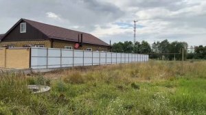 Участок в спальном районе