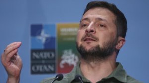 Зеленский пожаловался на ЕС / Российские ДРГ ворвались в Покровск !