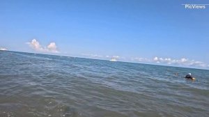 Сочи Лазаревское пляж Калипсо сегодня 22 июля 2025. Обстановка на море, погода сейчас в Лазаревском