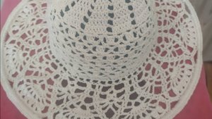 ШЛЯПКА АНЮТА КРЮЧКОМ.