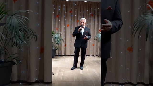 "Parlami d'amore Mariu" C.Bixio.