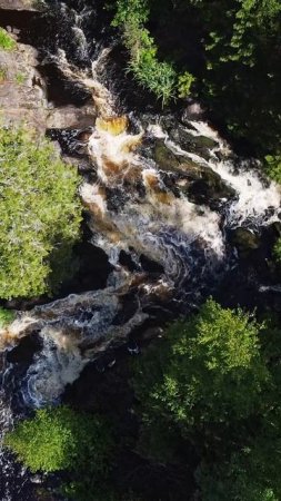 Полёт над рускеальскими водопадами.