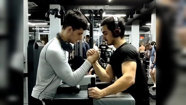 Спарринг-сессия армрестлинг #4 смотреть онлайн