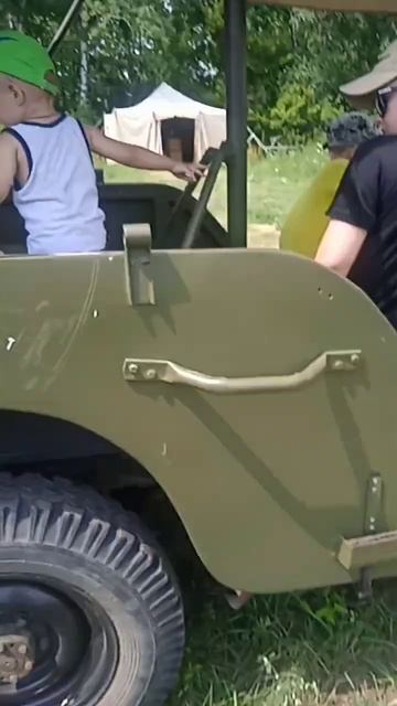 Военный Виллис лучше УАЗа смотреть онлайн