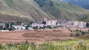 В Эльбрусском районе Кабардино-Балкарии ввели режим ЧС — в Тырныаузе сошёл селевой поток.