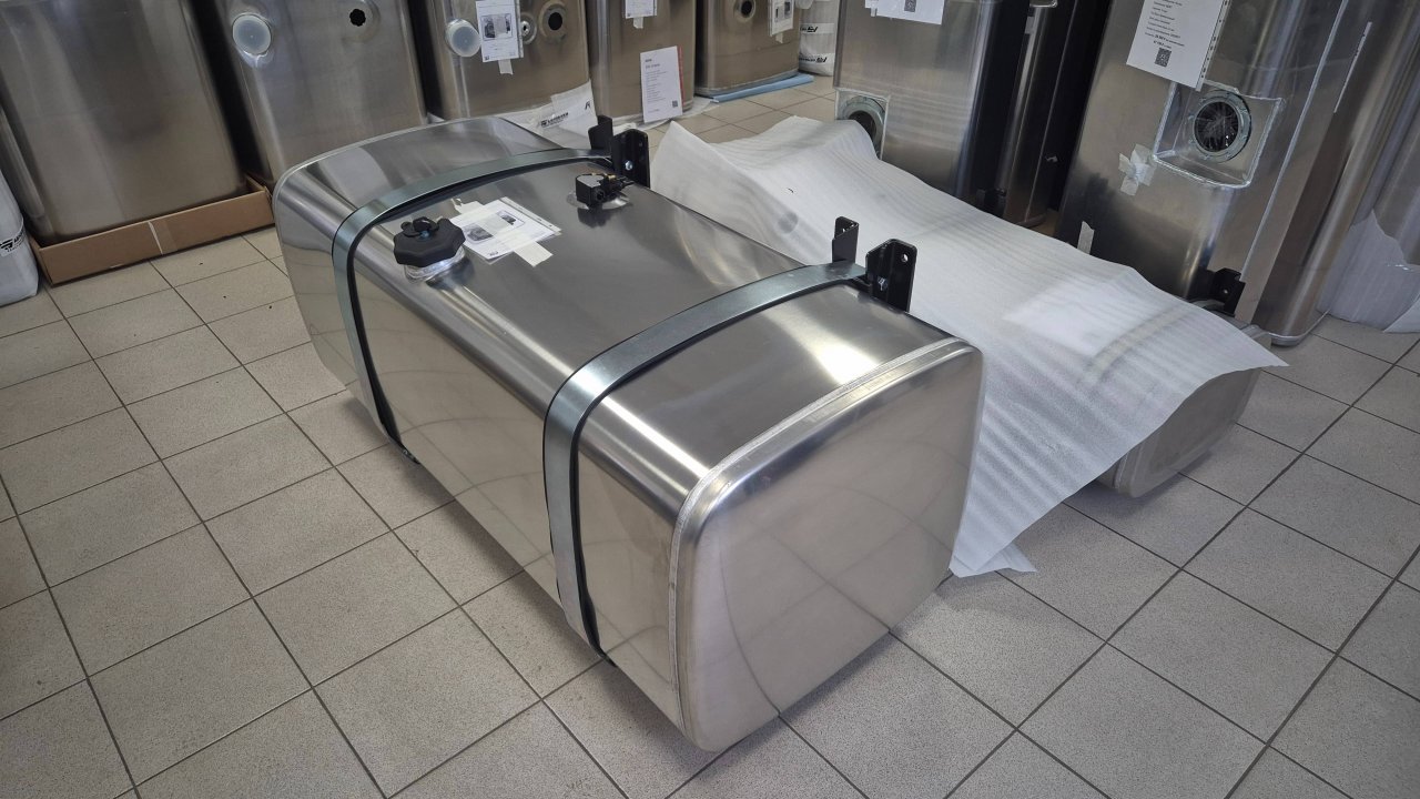 Готов к установке: Комплект топливного бака MAN 600л (алюминий, усиленный) для TGA/TGS/TGX