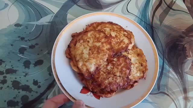 Оладьи из кабачков.