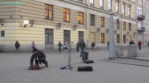 Саксофон. Уличные музыканты. Питер.