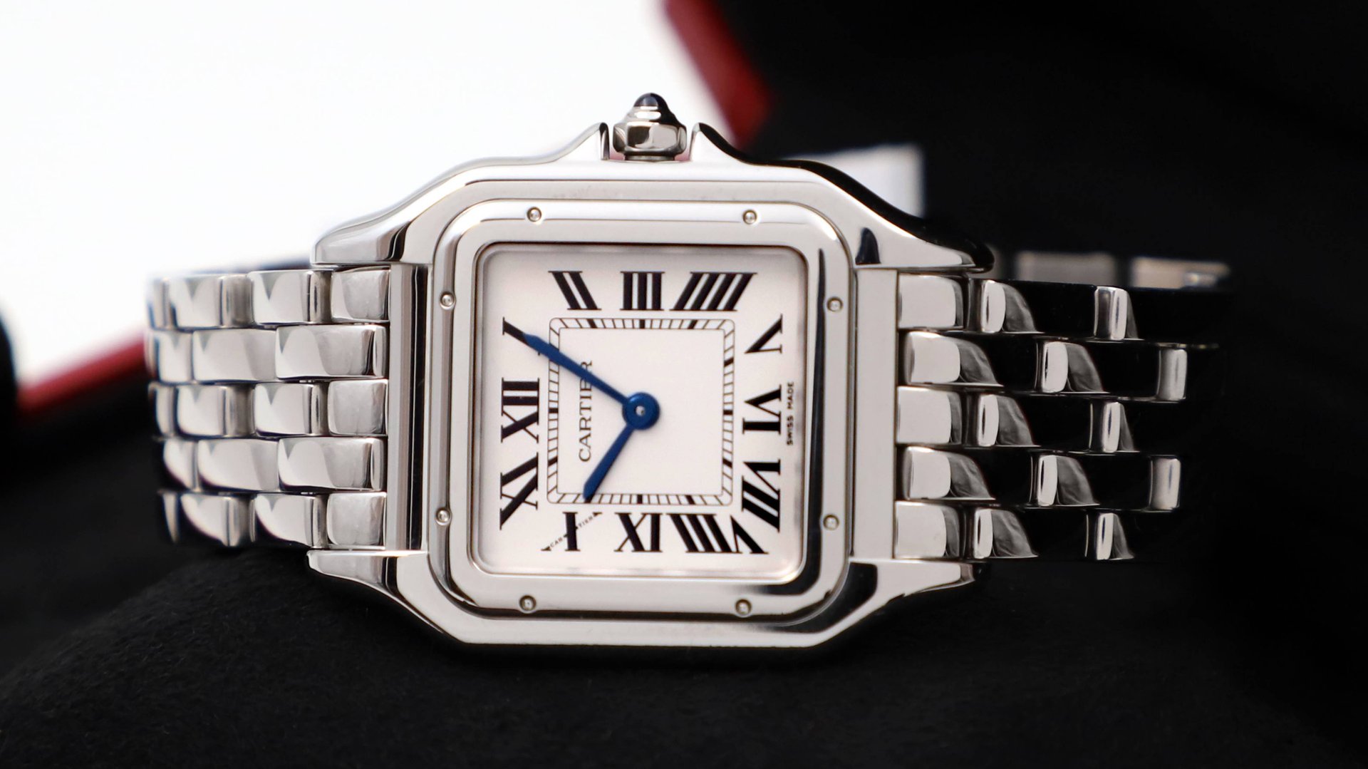Cartier Panthere De Cartier Medium 37 x 27 mm WSPN0015 смотреть онлайн