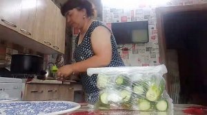 Малосольные огурцы