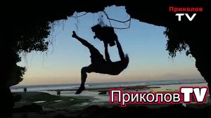 Приколы на пляже — не засмейся! 🏖️🤣