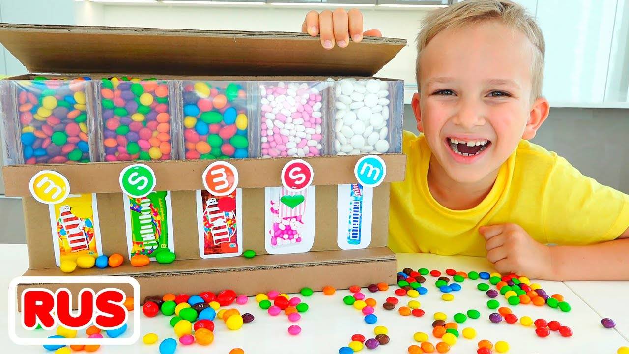 Влад и Никита - Веселые истории с игрушками для детей смотреть онлайн