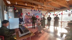 Песенка из м/ф "Бременские музыканты". Исполняет ансамбль 2-й смены лагеря "Архистратиг"!