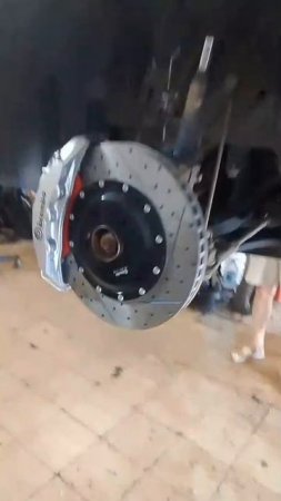 Установка тормозной системы Brembo полным ходом🚀 ждем финальное видео😎