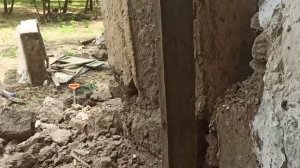 19-21 июля 2025г.Гости.Разобрали крышу. Сломала стену)