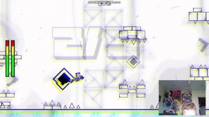 Прохожу уровни в Геометри Дэш 2.2 - Geometry Dahs 2.2