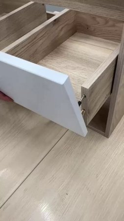 Сборка фасада для тумбы из коллекции Teymi Vitra