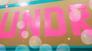 Приключение на лестнице с Крисом и друзьями