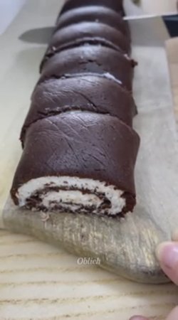 Кокосовый рулет без выпечки, который удивит ваших гостей 😍