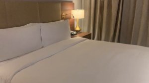 Обзор номера Holiday Inn Dubai Al Maktoum Airport - 4*