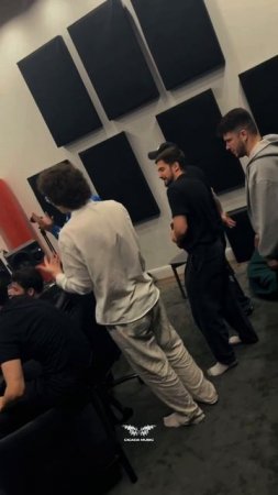 Энергия на нашей студии зашкаливает⚡️💥