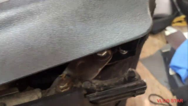 Разбор автомобиля Хонда CR-V 2005 года выпуска для самостоятельной установки авточехлов смотреть онлайн