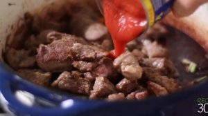 y2mate.com - OMG Italian Style Rich lamb stew with honey and caramelised onion_720pFH