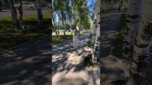 Зарядка на свежем воздухе. Присоединяйтесь, зарядка записана в обычном режиме.