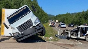 Аварии и ДТП НА ДОРОГАХ — летуны и водятлы не видят куда едут