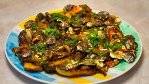 Запеченное овощное ассорти с грибами