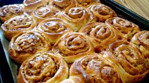 Сдобные булочки. Булочки-завитушки с яблоками и сгущёнкой. Готовим с Оксаной Валерьевной