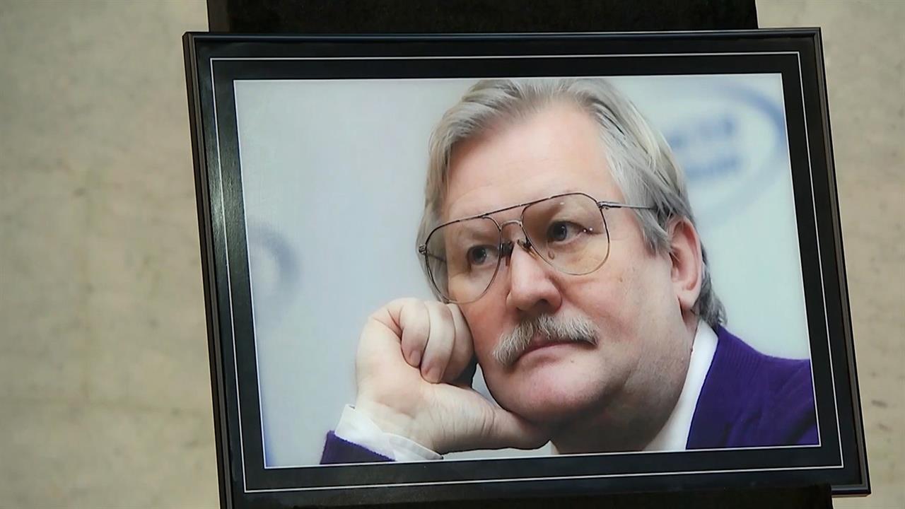 В Москве простились с режиссером Юрием Карой: видео