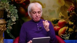 Нас знают по нашим плодам, а не по нашим дарам ...Бенни Хинн...