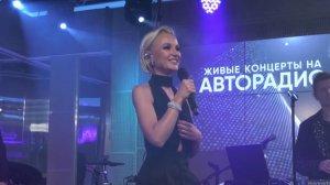 Полина Гагарина хочет дать повторный большой концерт в Лужниках.