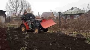 Плуг для минитрактора