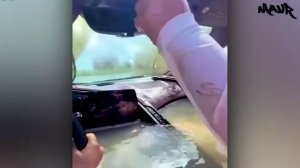Полные Идиоты на Дорогах, Снятые на Камеру