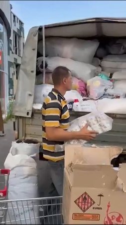 Жители Горловки получили гуманитарную помощь из Краснодарского края